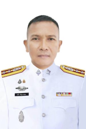 พ.ต.อ.สนั่น (ผกก.)